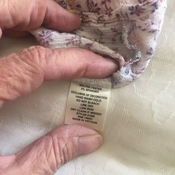 Monteau Los Angeles square neck top GUC - Picture 3 of 3